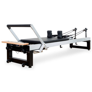 A8-Pro Reformer With Standard Legs