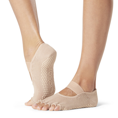 Half Toe Mia - Grip Socks in Nude
