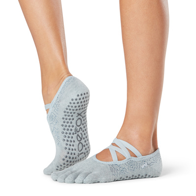 Full Toe Elle - Grip Socks in Hydrangea