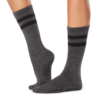 Kai - Grip Socks in Charcoal