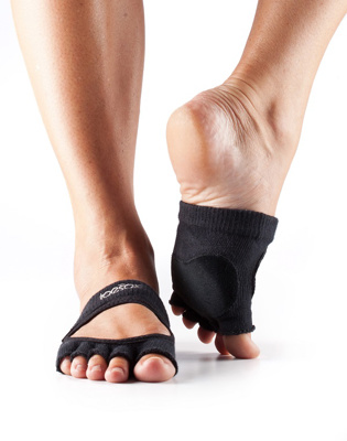 Releve Dance Socks - Half Toe in Black