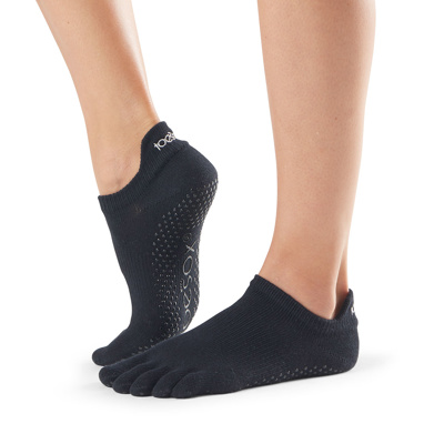 Full Toe Low Rise - Grip Socks in Black