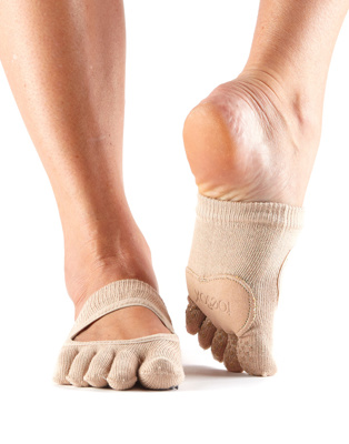 Releve Dance Socks - Full Toe in Nude