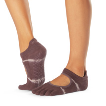 Half Toe Elle in Believe Grip Socks - ToeSox - Mad-HQ